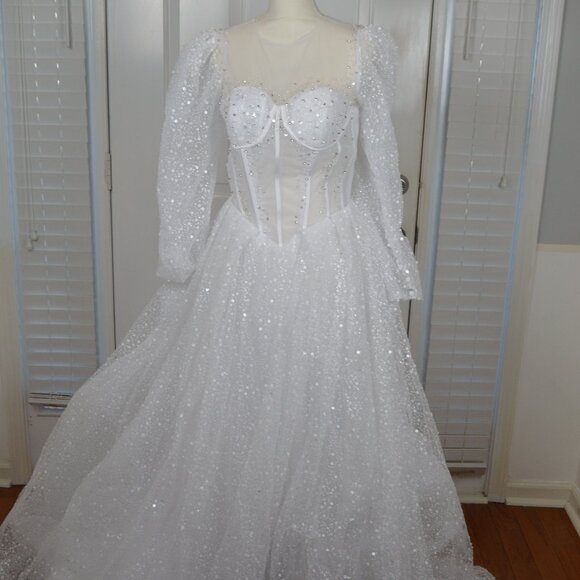 Prom Dress Ball Gown Quinceanera White Sparkly Sz 0 2 4 SEE MEASUREMENTS NWT - Picture 1 of 16